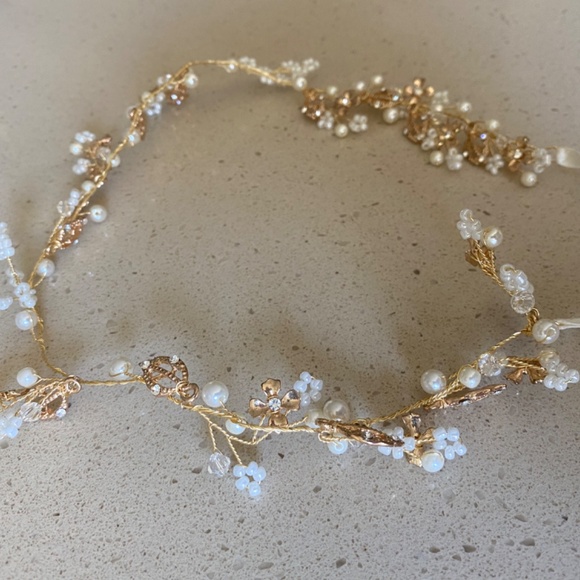 Bridal headband main image 6
